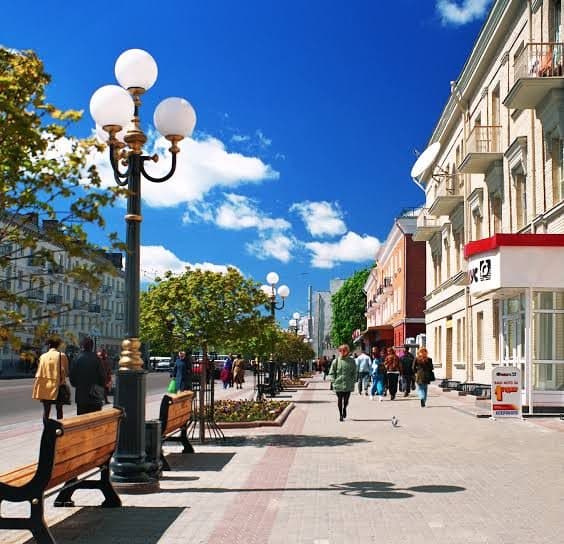 Кишинів — Луцьк